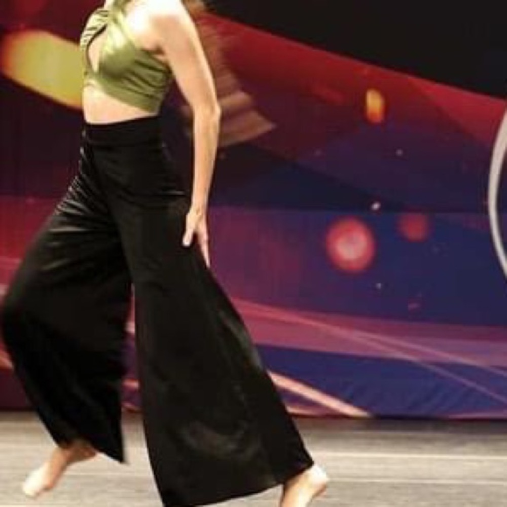 2 Piece Contemporary Costume